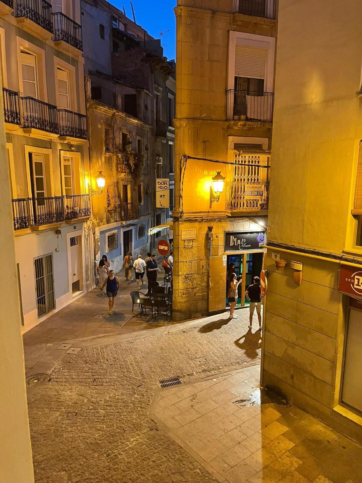Piso Casco Historico アリカンテ エクステリア 写真